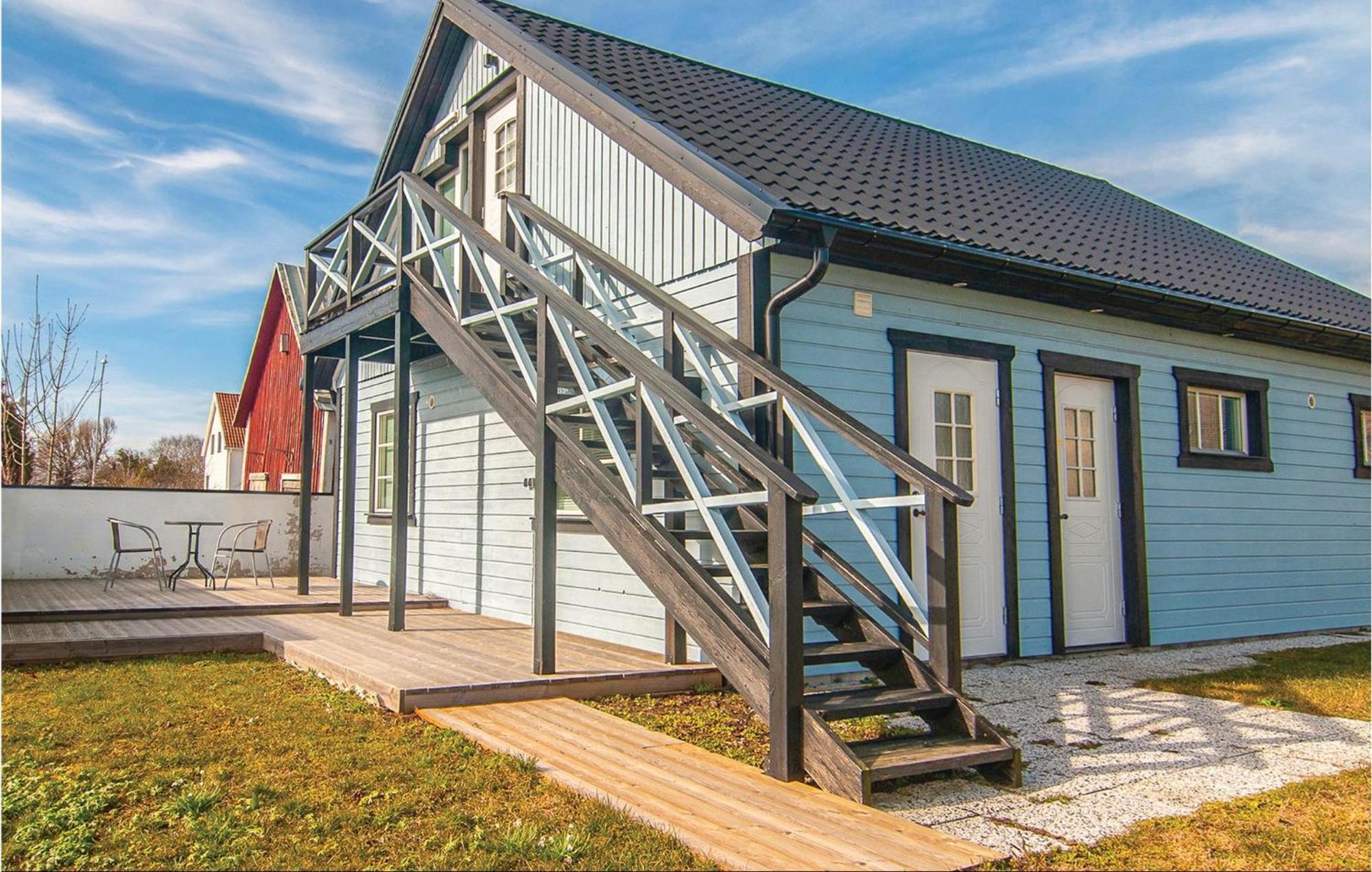 Cozy Apartment In Klintehamn With Wifi Екстериор снимка